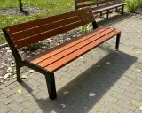 Drewniana ławka ogrodowa, idealna do relaksu. Proste wykonanie, jak zrobić ławkę ogrodową krok po kroku.